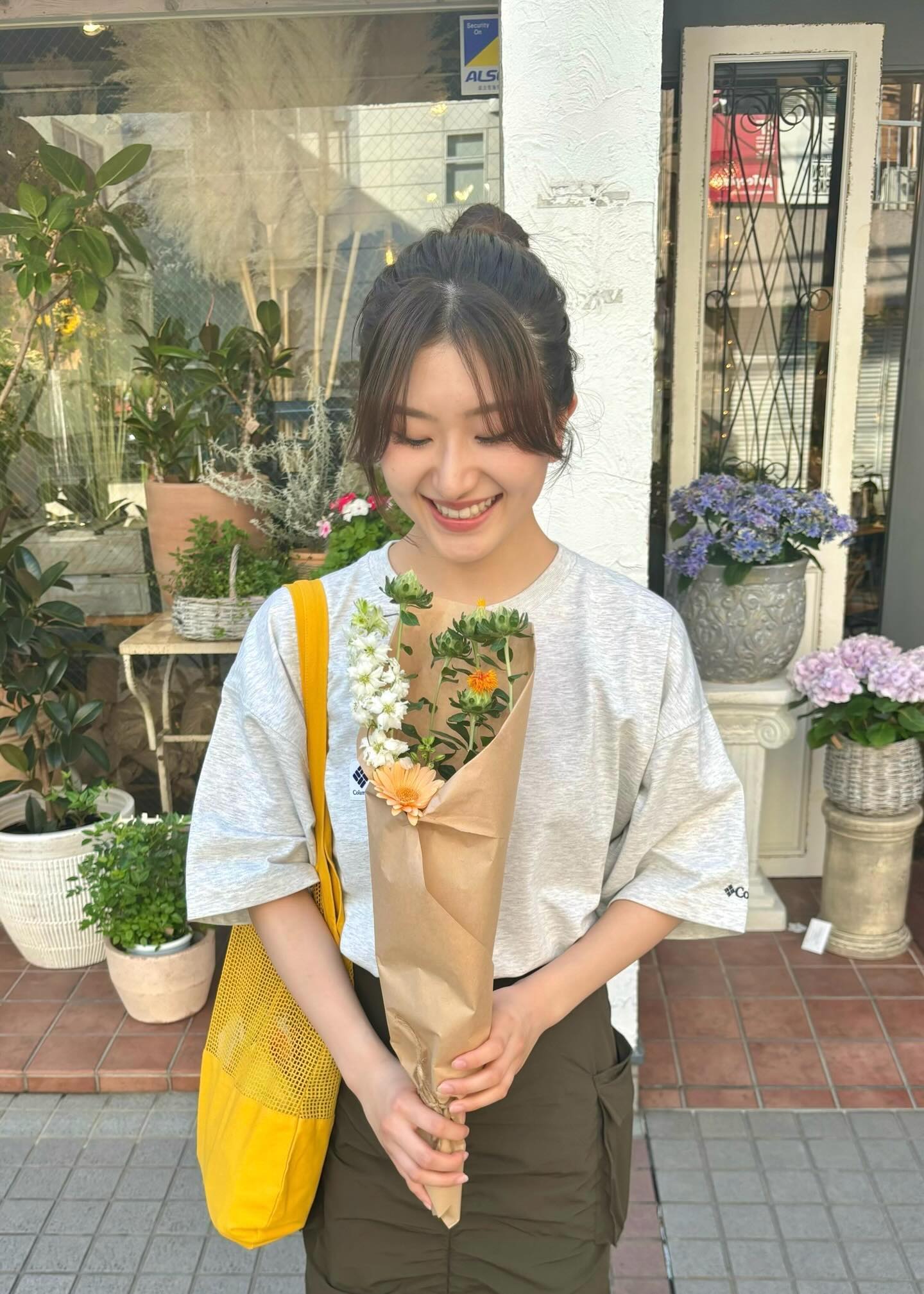 プロフィール